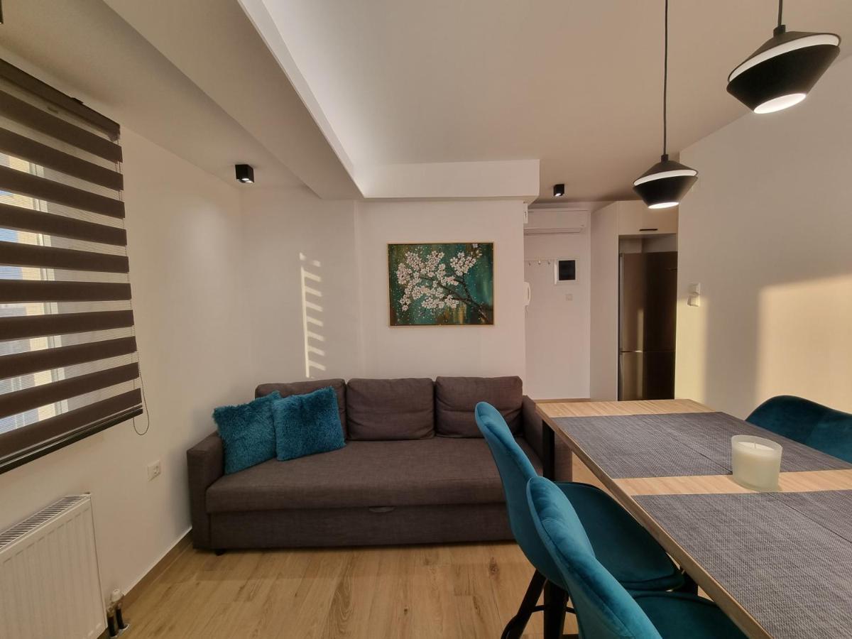 Larisa Hospitality I - Roof Top Apartment - With Free Parking Экстерьер фото