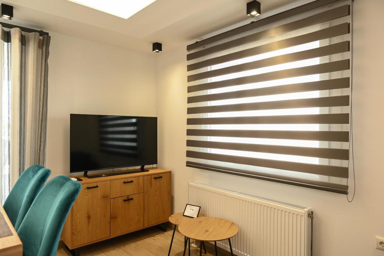 Larisa Hospitality I - Roof Top Apartment - With Free Parking Экстерьер фото