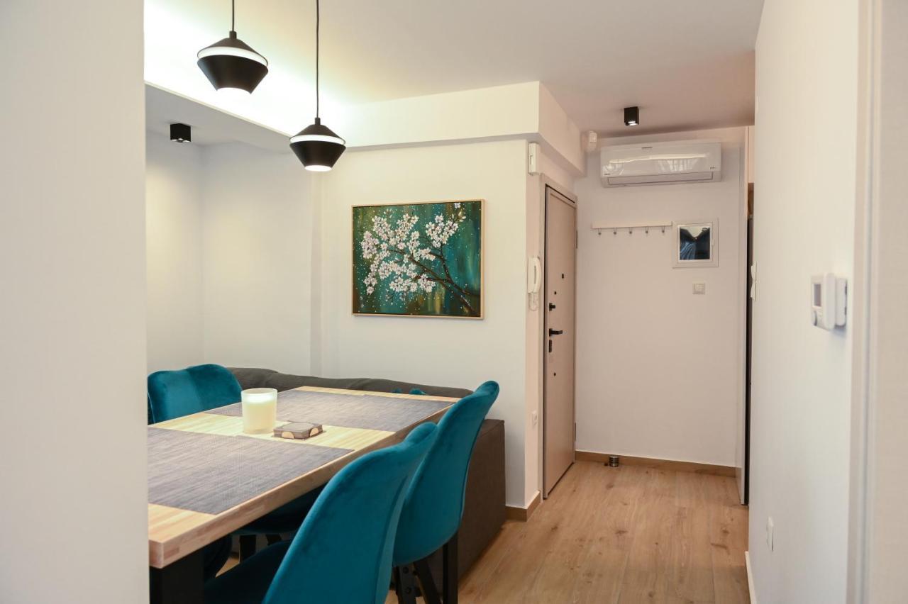 Larisa Hospitality I - Roof Top Apartment - With Free Parking Экстерьер фото