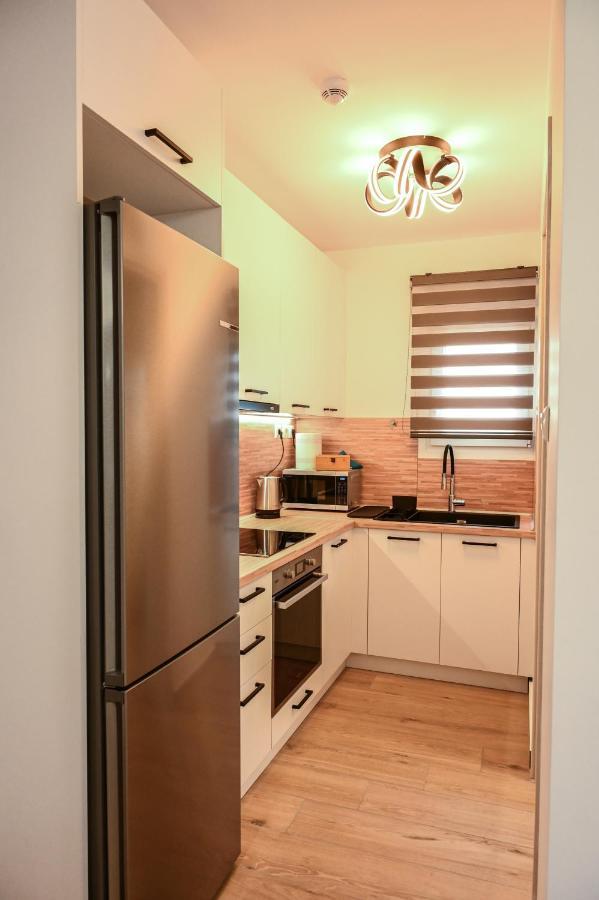 Larisa Hospitality I - Roof Top Apartment - With Free Parking Экстерьер фото