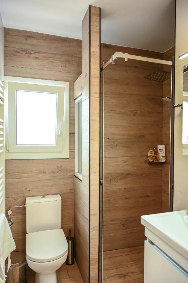 Larisa Hospitality I - Roof Top Apartment - With Free Parking Экстерьер фото